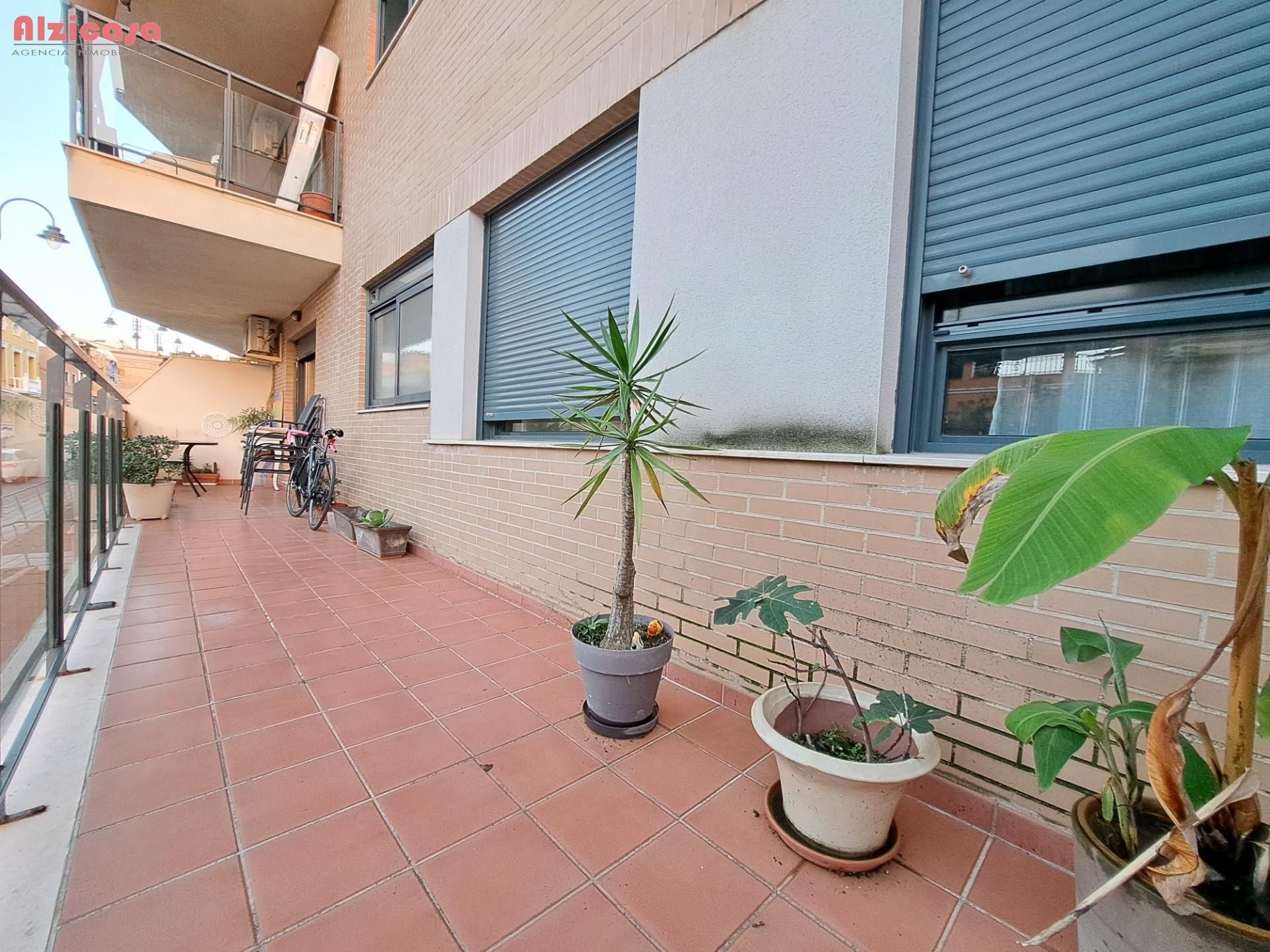 Terrace of Flat for sale in Alzira  with Air Conditioner, Terrace and Storage room