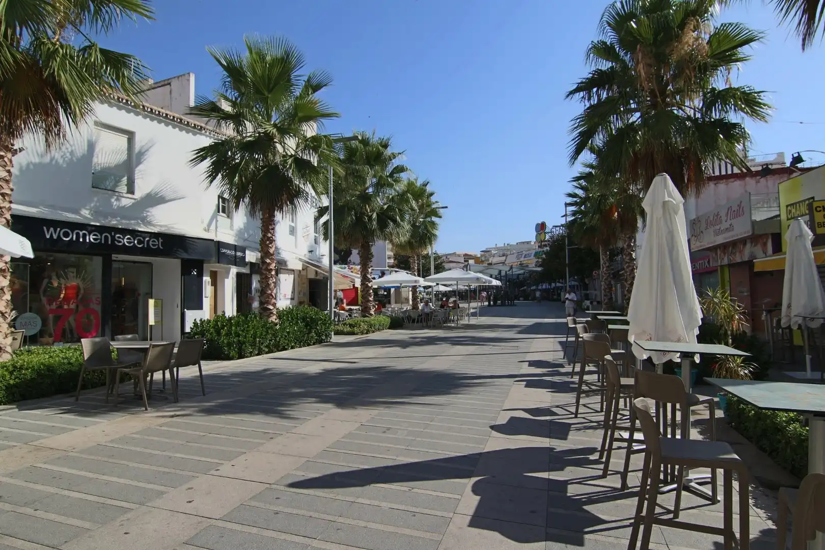 Außenansicht von Wohnungen zum Verkauf in Torremolinos mit Klimaanlage, Heizung und Terrasse