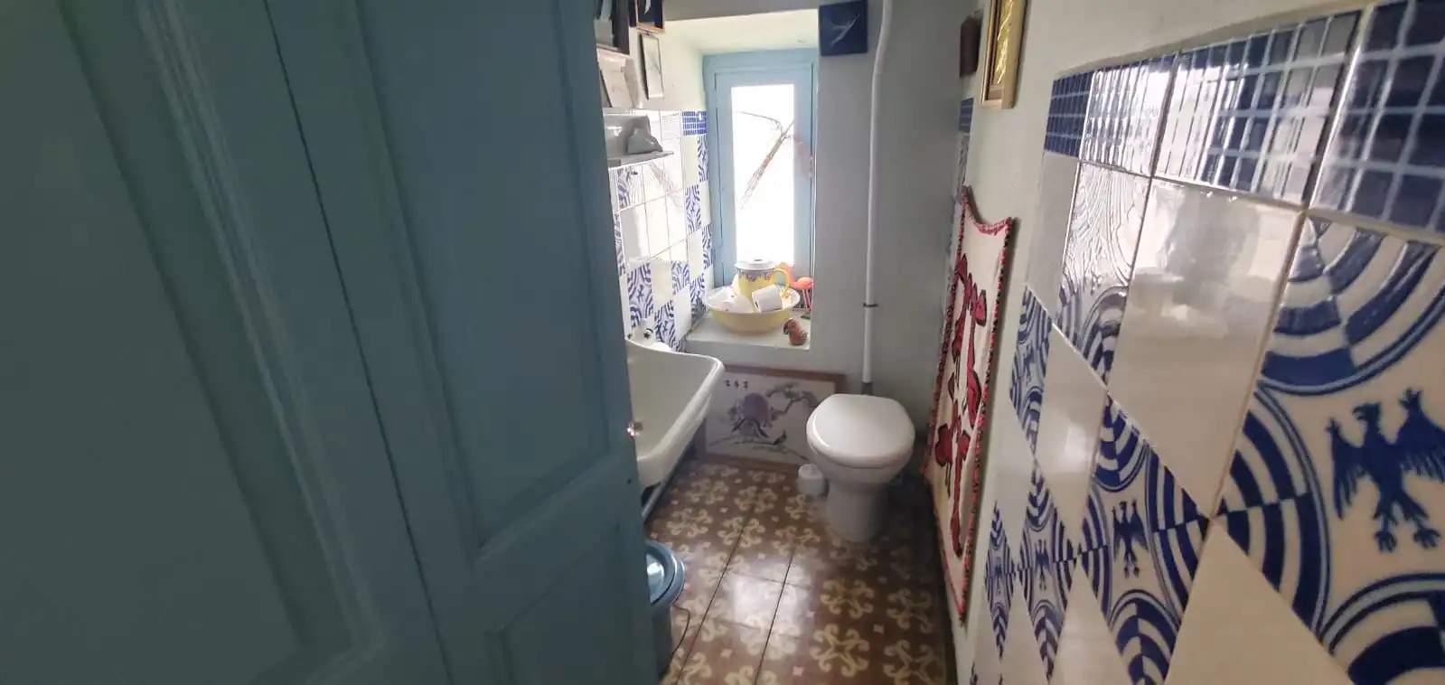 Badezimmer von Einfamilien-Reihenhaus zum Verkauf in L'Escala mit Heizung, Terrasse und Möbliert