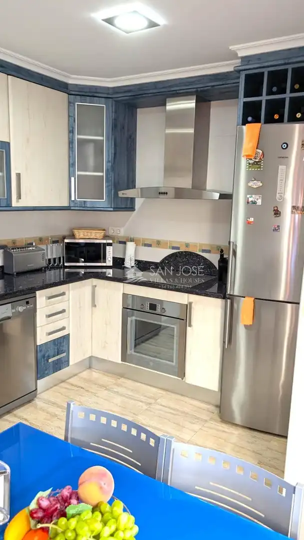 Cocina de Piso en venta en Novelda con Parquet y Amueblado