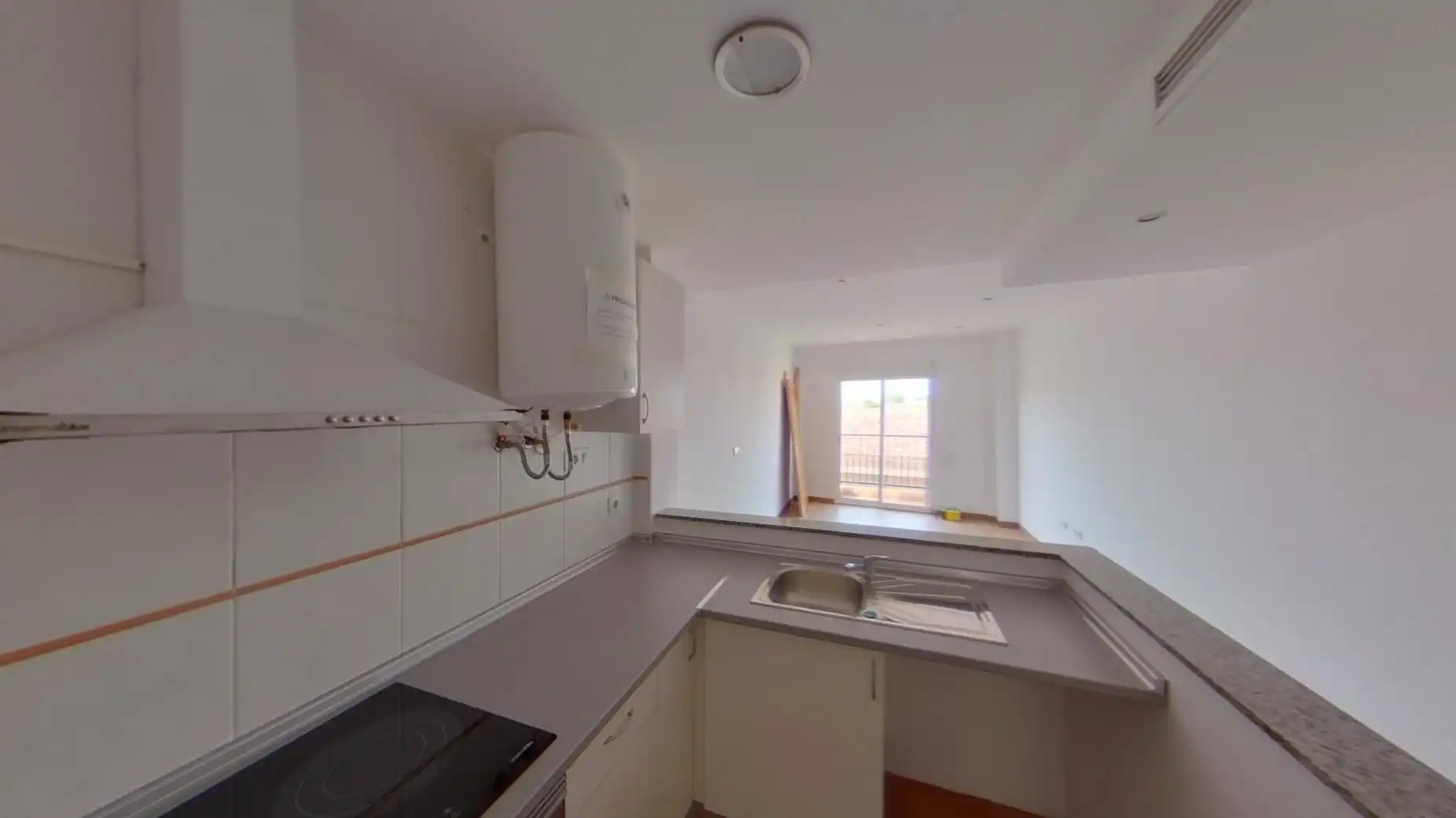 Flat with terrace for sale in Calle SAN CRISTOBAL 4