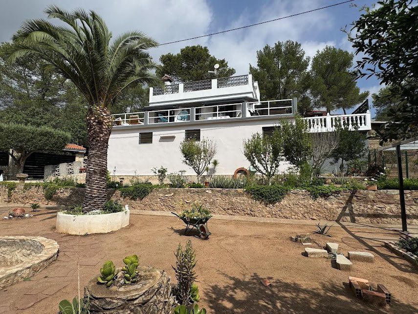 Vista exterior de Casa o xalet en venda en Albalat dels Tarongers amb Jardí privat, Terrassa i Traster