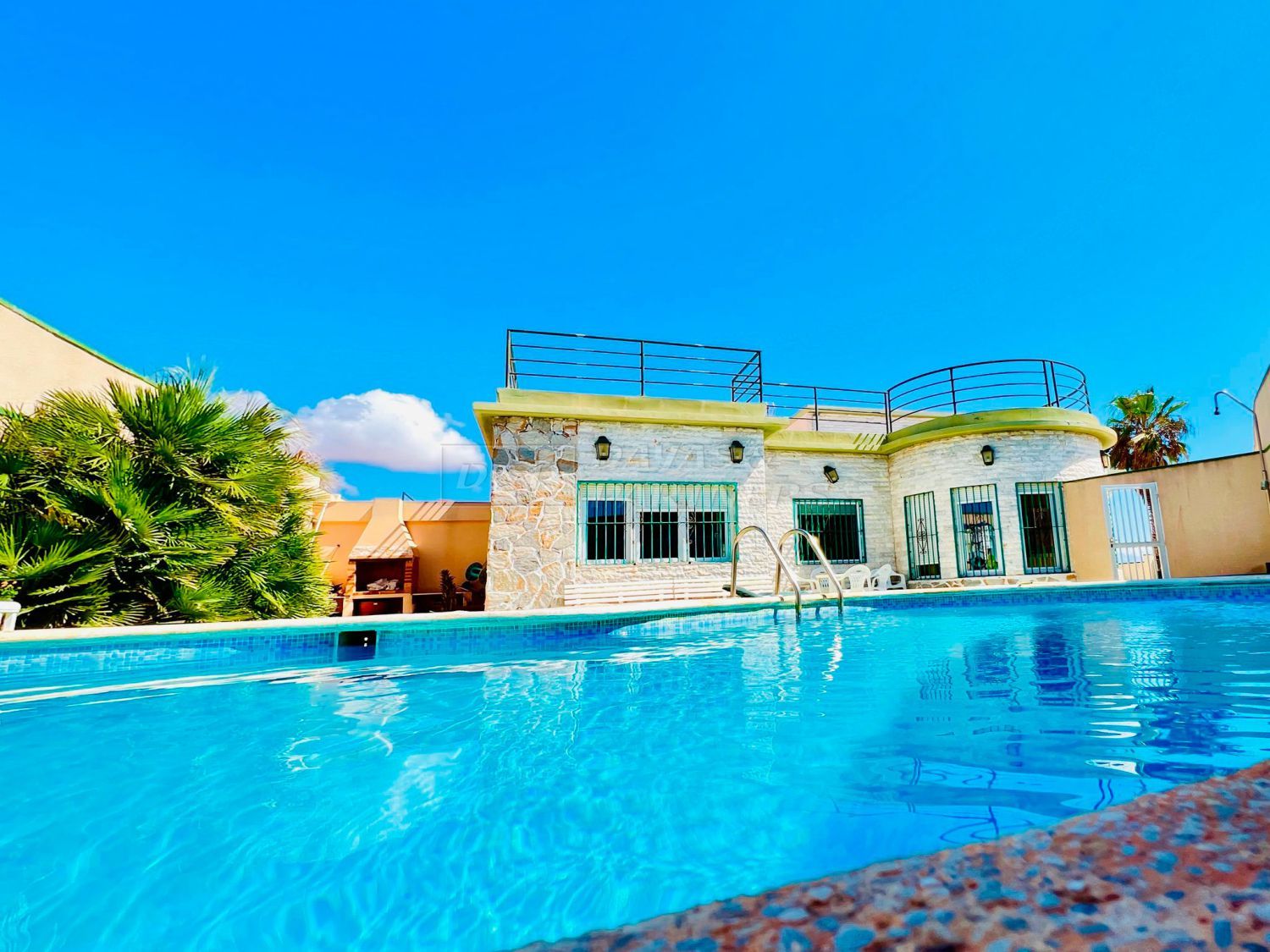 Swimming pool of House or chalet to rent in Torrevieja  with Private garden, Terrace and Storage room