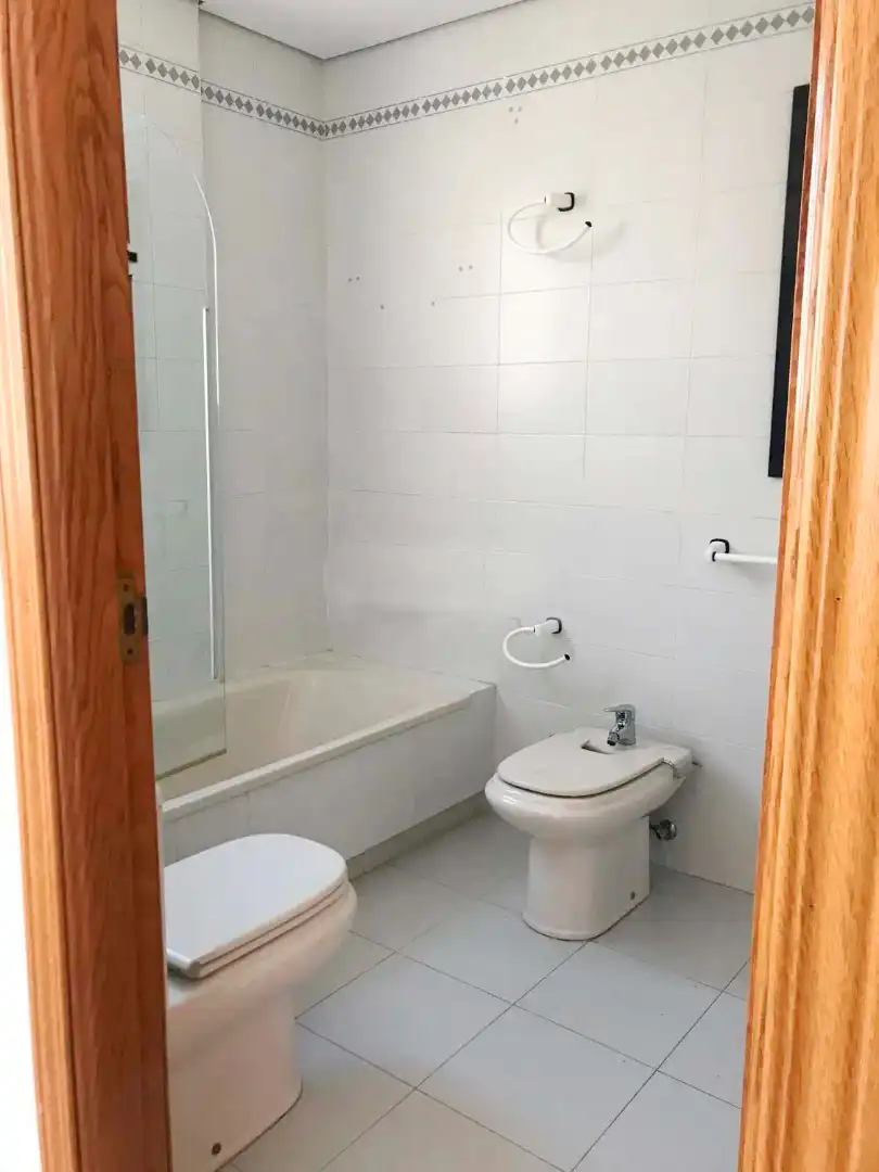 Badezimmer von Maisonette zum Verkauf in Albacete mit Klimaanlage, Heizung und Abstellraum