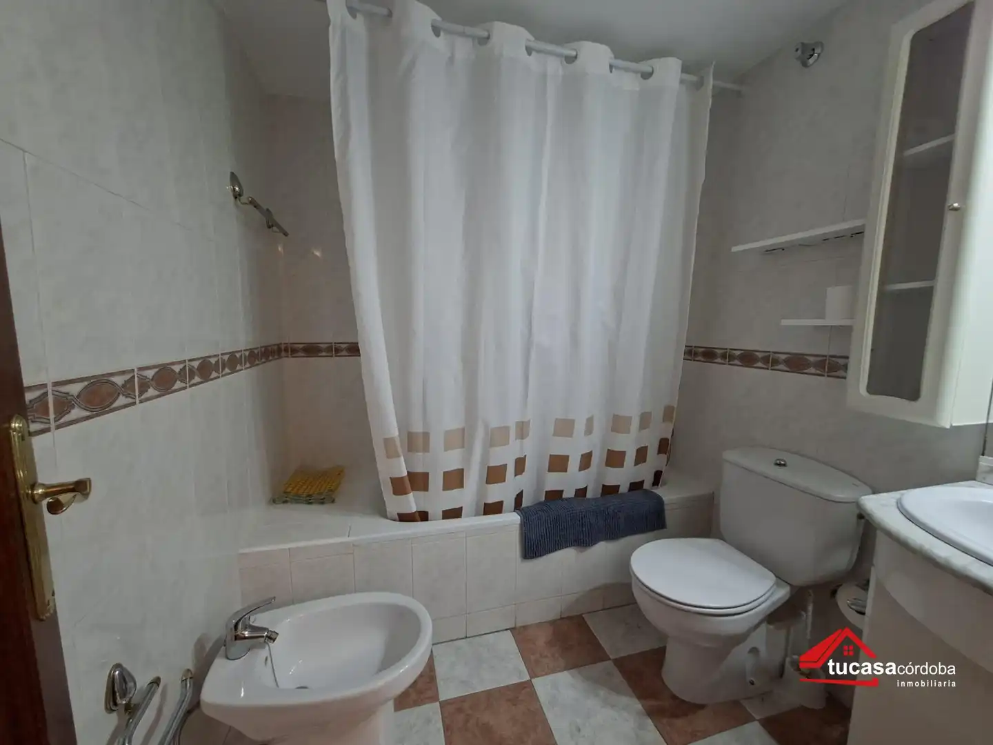 Baño de Piso en venta en Córdoba con Terraza