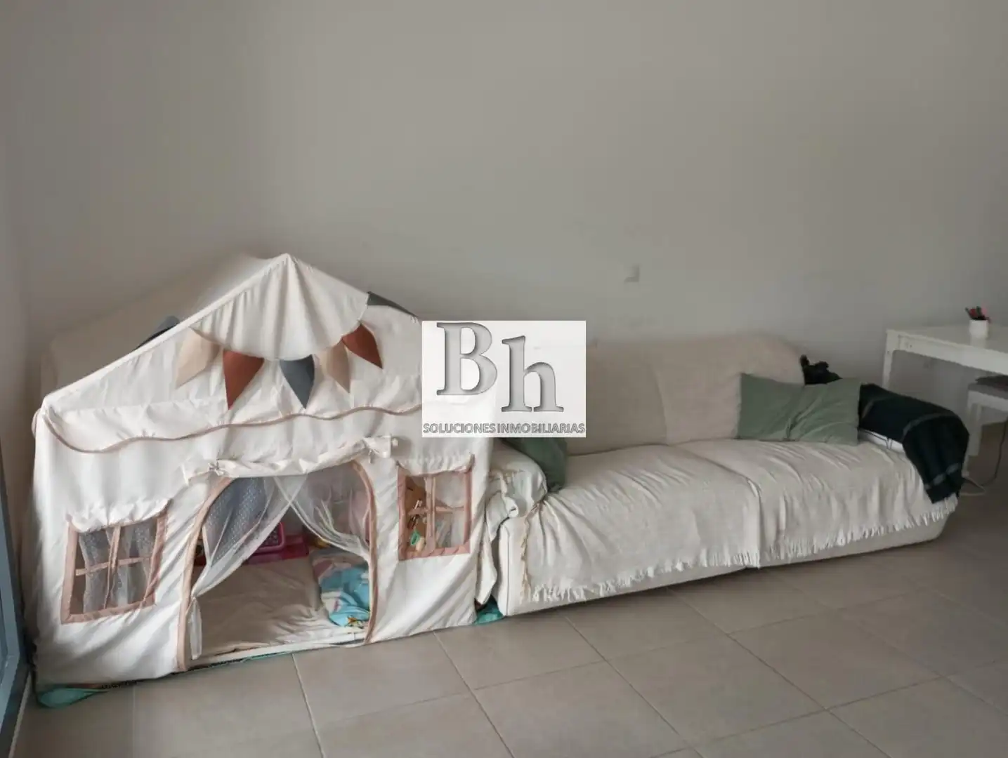 Living room of Flat for sale in Málaga  with Air Conditioner, Private garden and Terrace