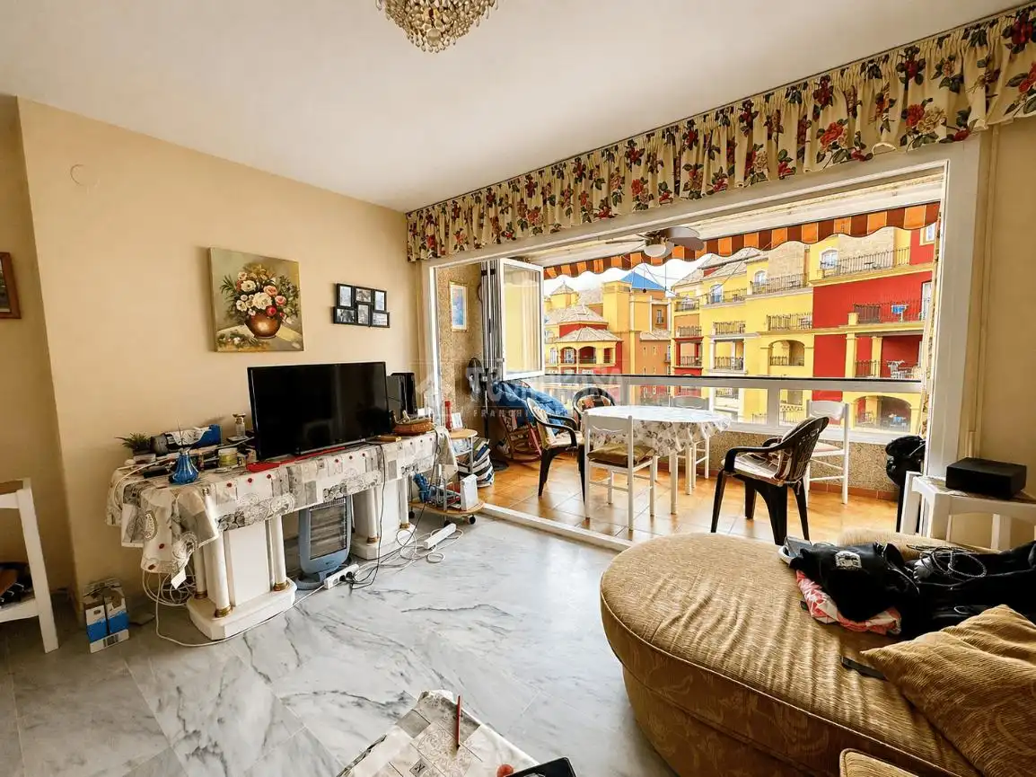 Sala de estar de Piso en venta en Torrox con Terraza y Balcón