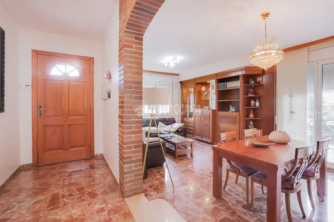 Casa o xalet en venda en Rubí amb Aire condicionat, Calefacció i Terrassa