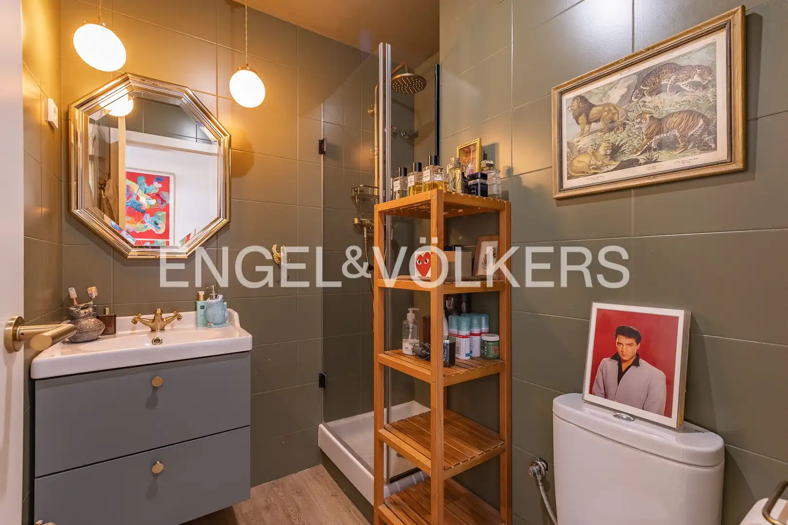 Bathroom of Attic for sale in Sant Cugat del Vallès  with Heating, Parquet flooring and Swimming Pool