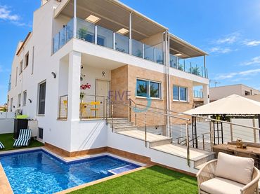 Maison avec piscine à vendre à Daya Nueva