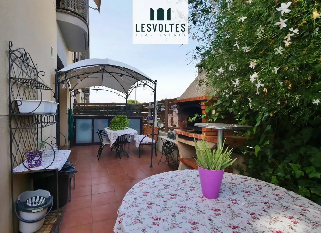 Terrassa de Casa adosada en venda en Vall-llobrega amb Calefacció, Jardí privat i Terrassa