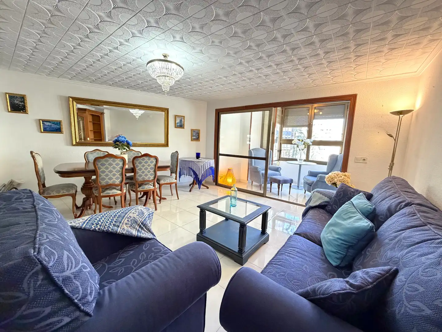 Sala de estar de Piso de alquiler en Alicante / Alacant con Aire acondicionado, Terraza y Amueblado