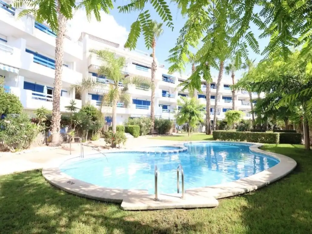 Appartement compact avec piscine à vendre à Calle Santa Nunilon 2, imagen 2