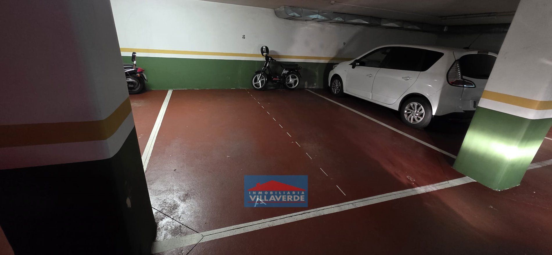 Aparcament de Garatge de lloguer en Cangas 