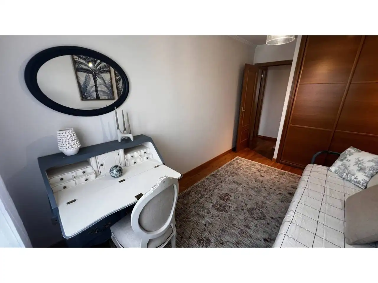 Wohnung zum Verkauf in Medina de Pomar mit Heizung, Abstellraum und Möbliert