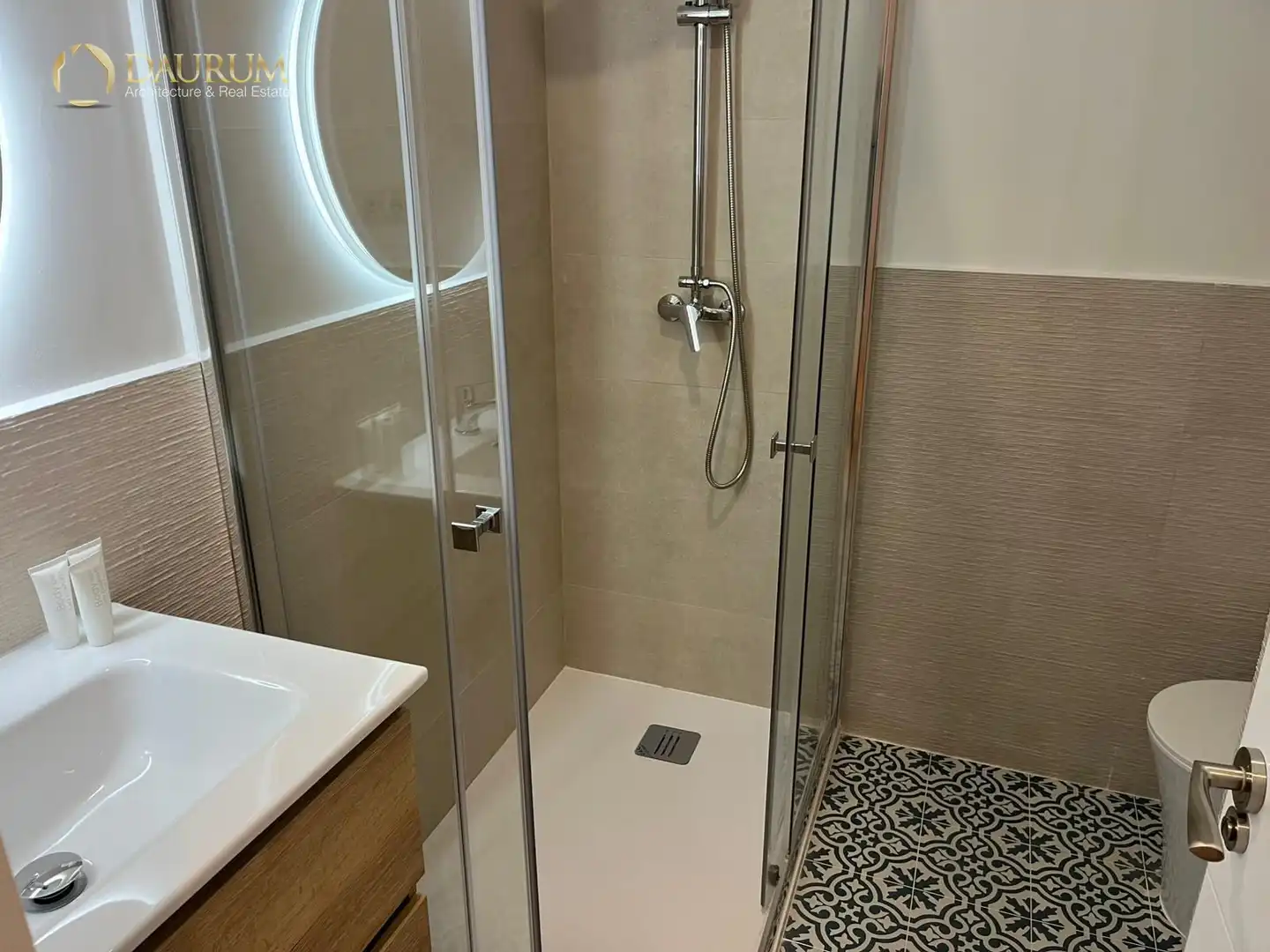 Bathroom of Flat for sale in Getafe  with Heating, Terrace and Furnished
