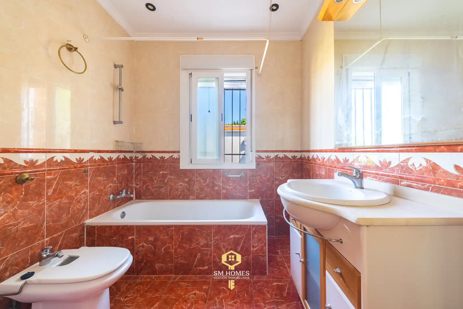 Bathroom of Houses for sale in Torrejón del Rey  with Air Conditioner, Heating and Private garden