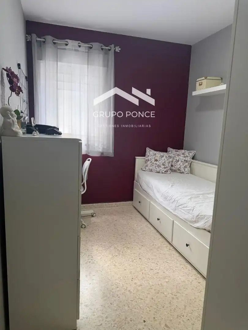 Bedroom of Flat for sale in Jerez de la Frontera  with Storage room