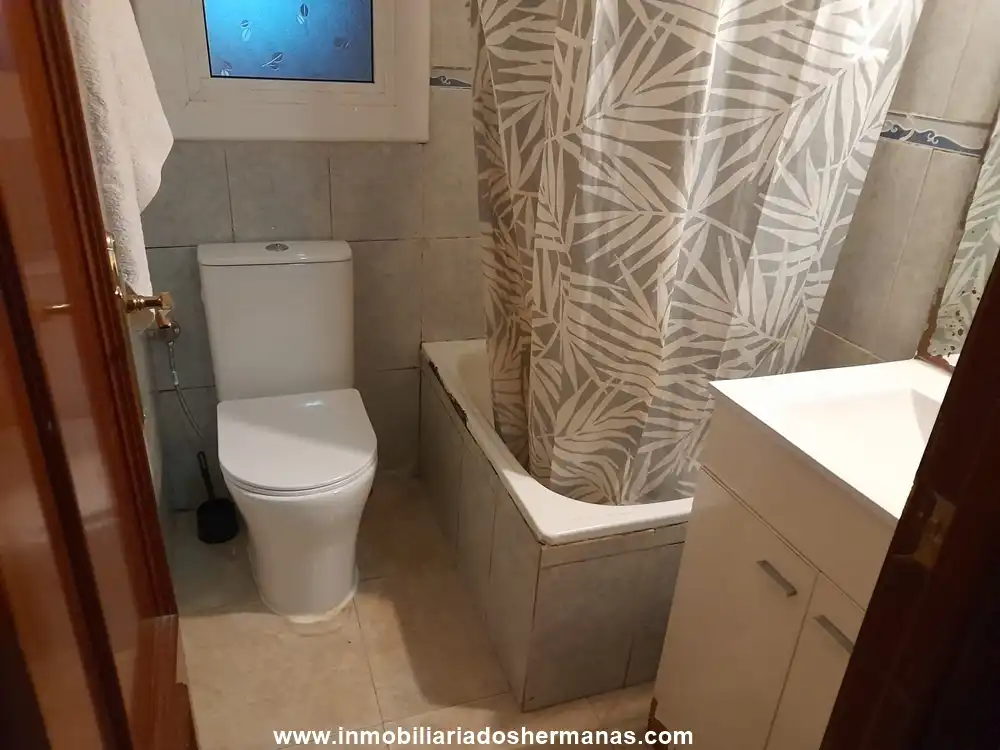 Baño de Piso en venta en El Prat de Llobregat con Aire acondicionado y Calefacción