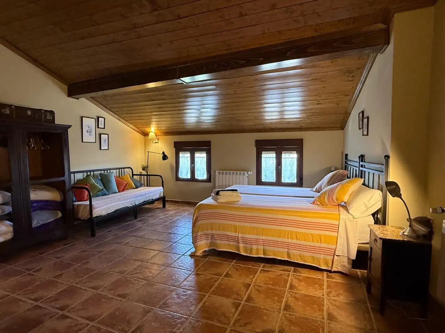 Habitación de Finca rústica en venta en Auñón con Terraza, Amueblado y Balcón