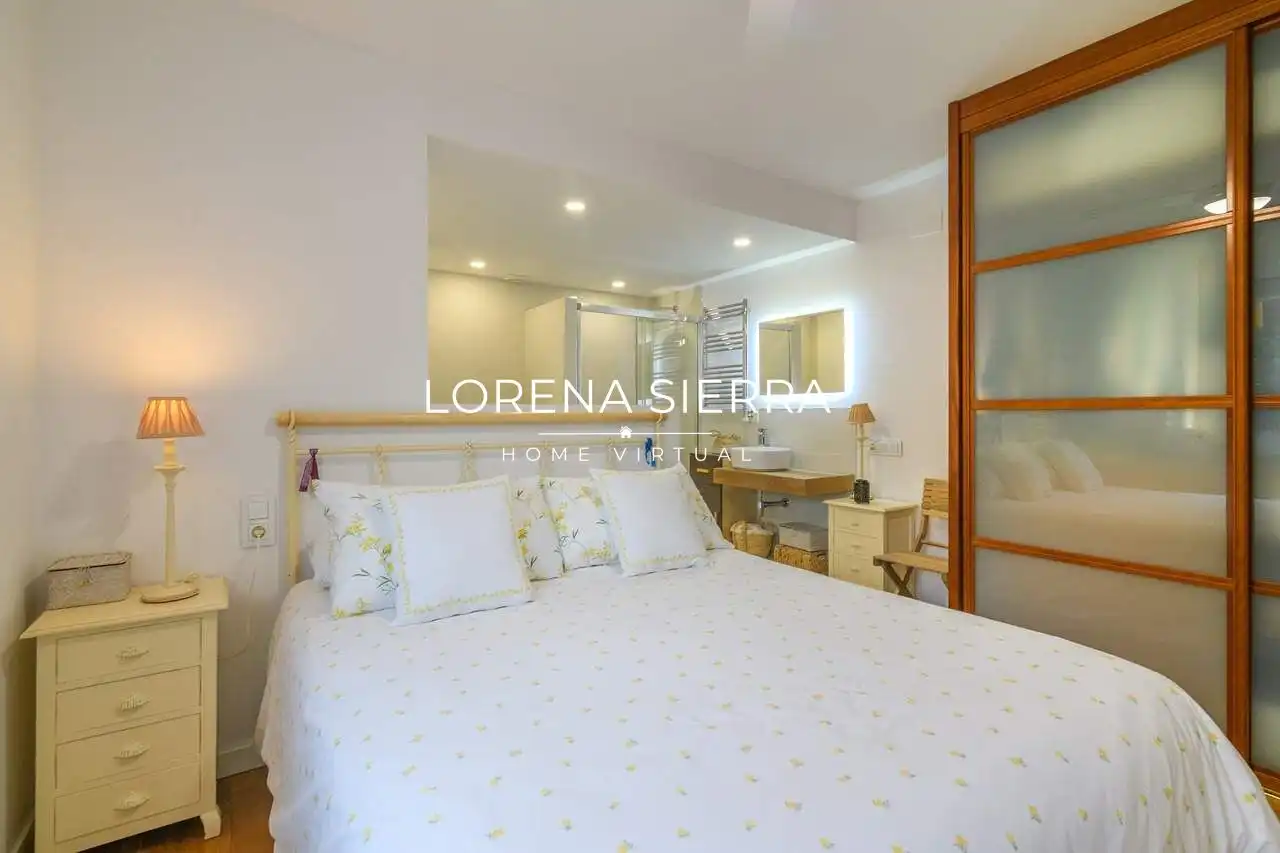 Habitación de Piso en venta en Viladecans con Aire acondicionado, Calefacción y Jardín privado