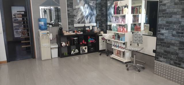 Local comercial en Alquiler en Carrer de València en Port - Horta de Santa María