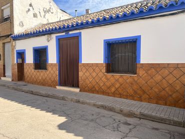 Chalet con jardín en venta en Calle Nueva de la Sierra