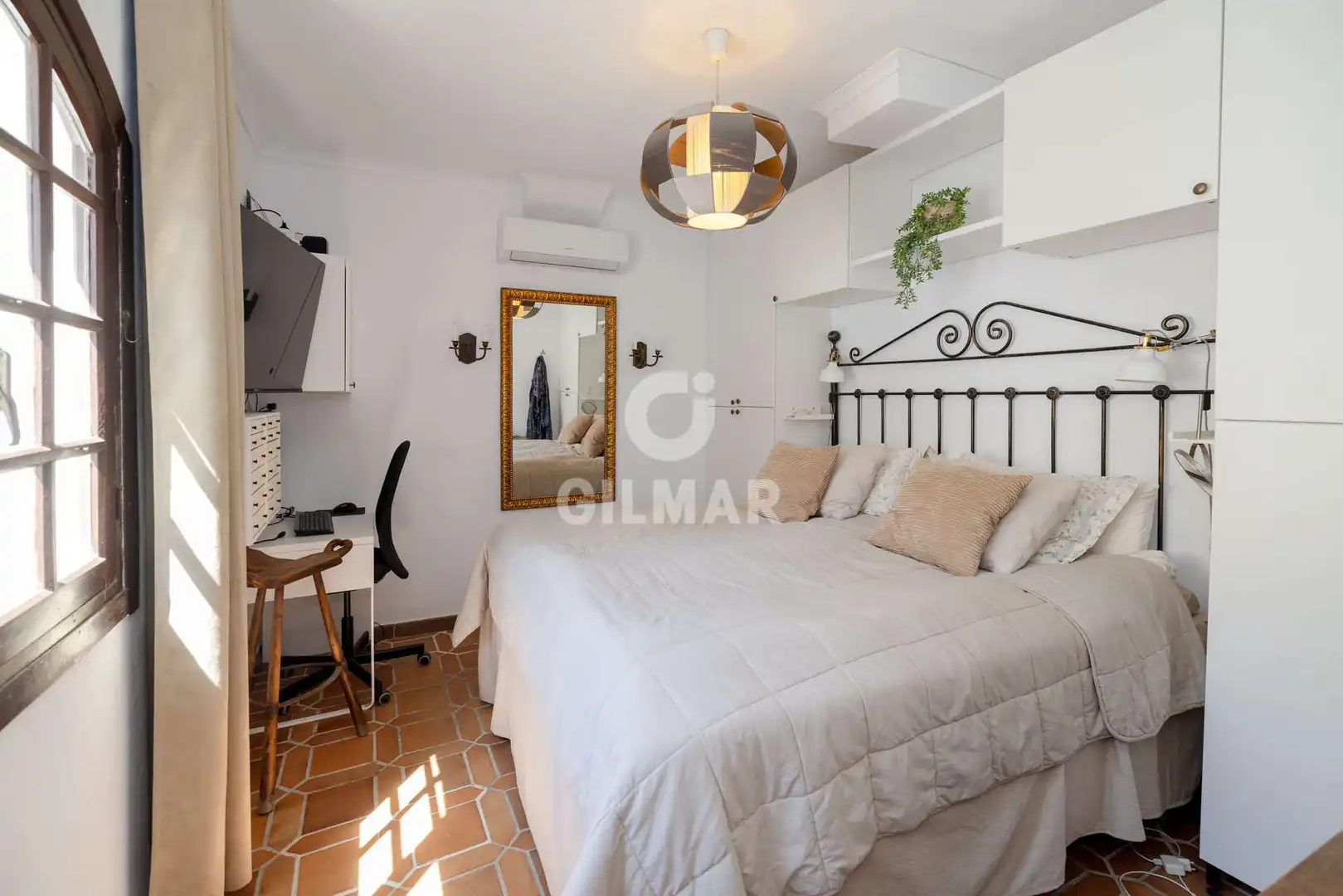 Habitación de Casa adosada en venta en Estepona con Calefacción