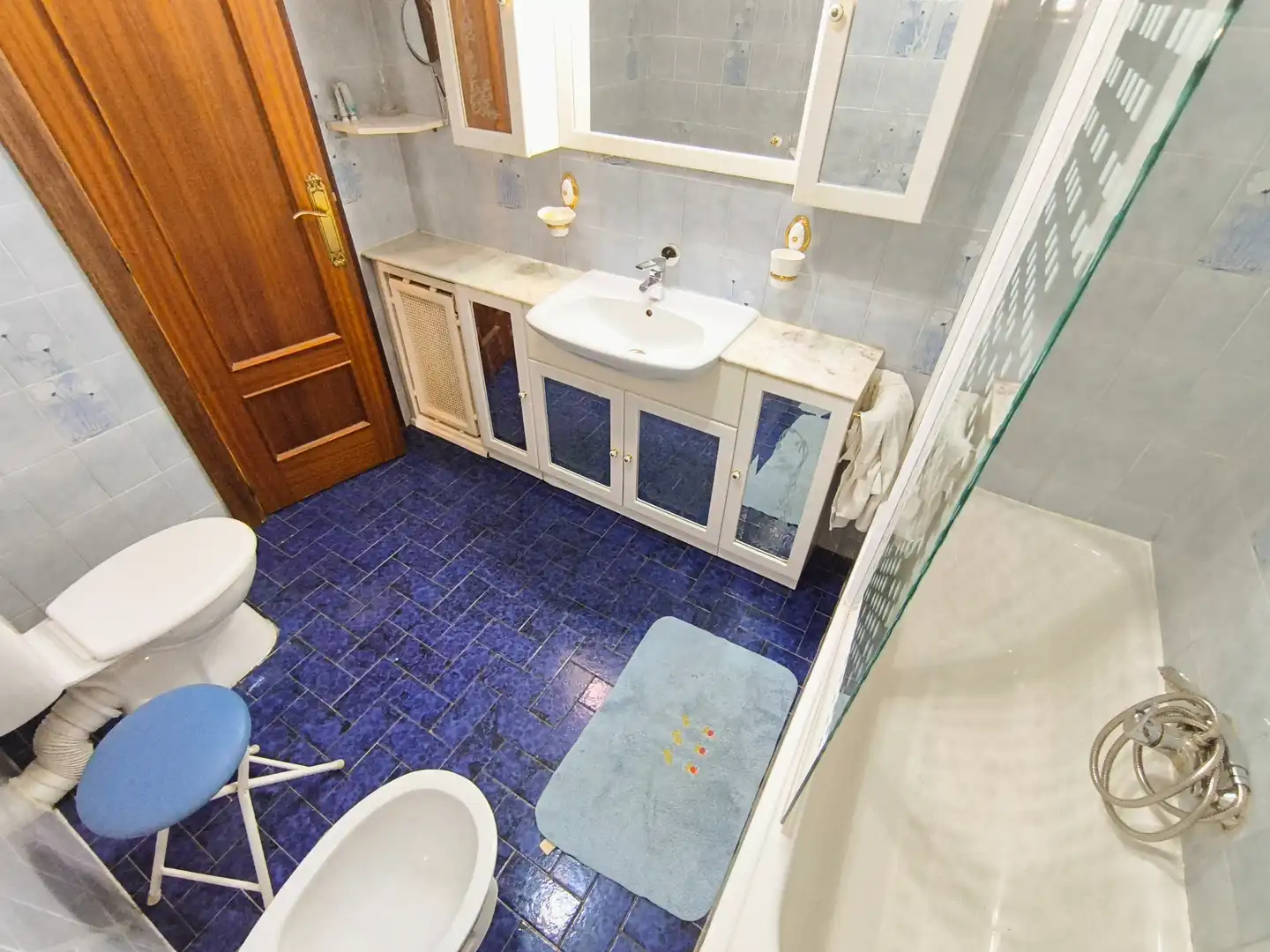 Baño de Piso de alquiler en Palencia con Calefacción, Parquet y Terraza