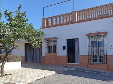 Casa in vendita a Calle Almería 14