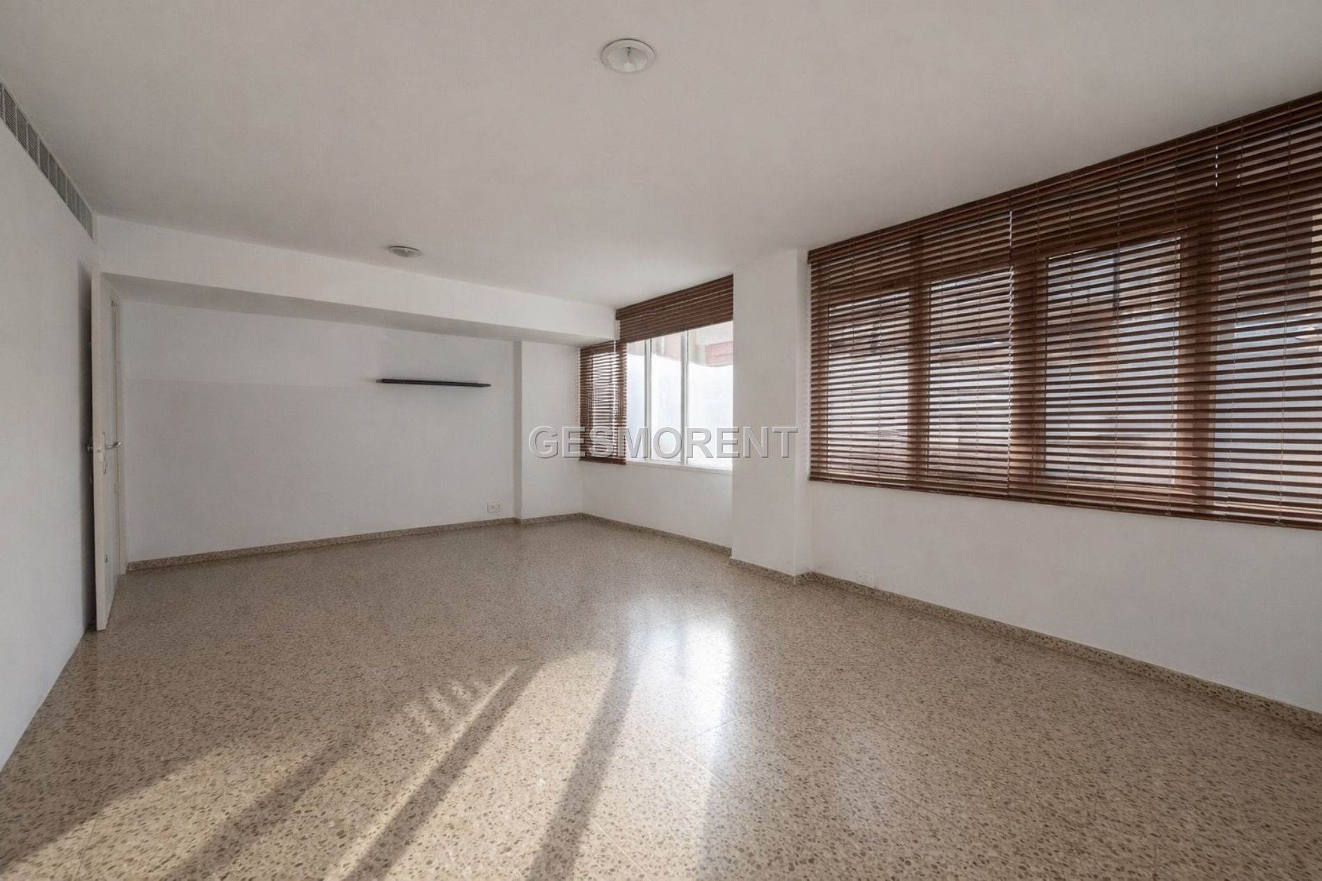 Office to rent in  Palma de Mallorca