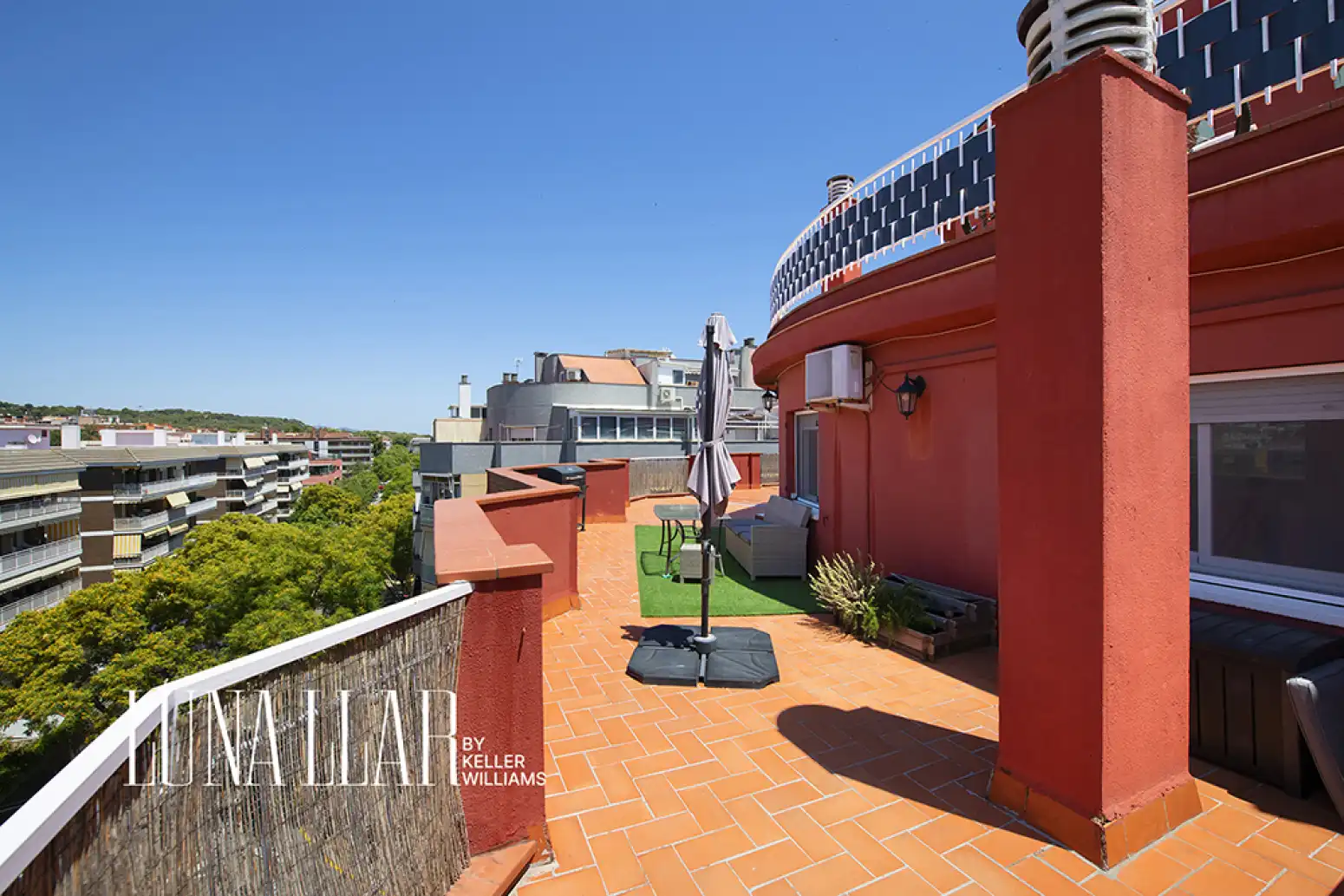 Terrace of Attic for sale in Castelldefels  with Air Conditioner and Terrace