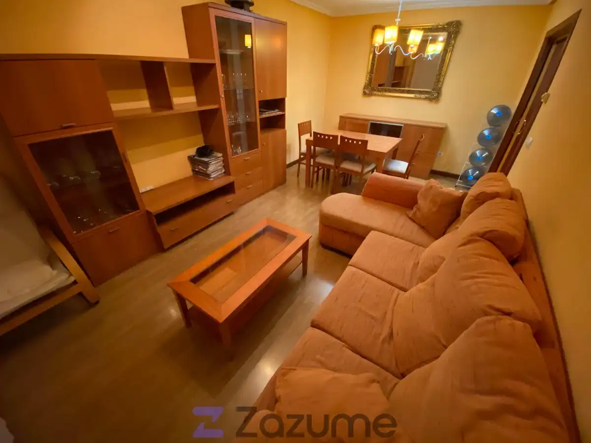 Sala de estar de Piso de alquiler en Salamanca con Calefacción, Jardín privado y Parquet