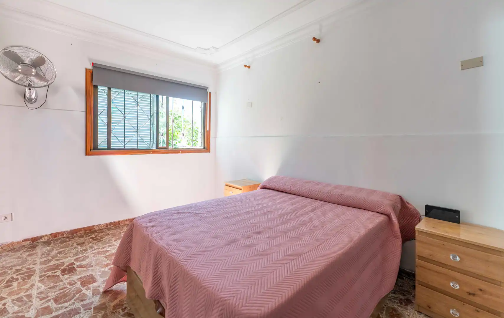 Dormitori de Casa o xalet en venda en San Cristóbal de la Laguna amb Jardí privat, Terrassa i Moblat