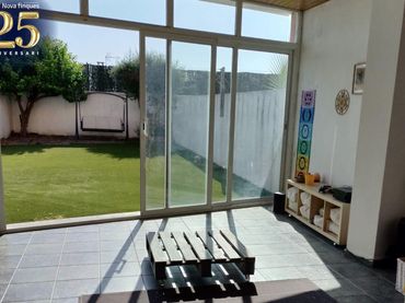 House with balcony for sale in Polinyà