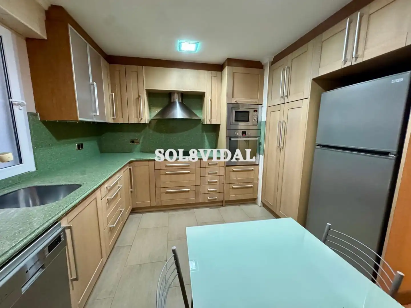 Cocina de Piso de alquiler en Torrevieja con Aire acondicionado, Calefacción y Amueblado