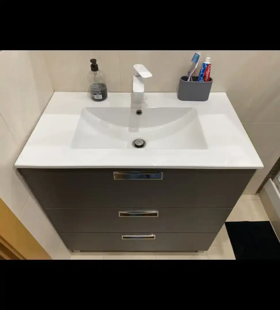 Badezimmer von Wohnung zum Verkauf in  Valencia Capital mit Klimaanlage und Balkon