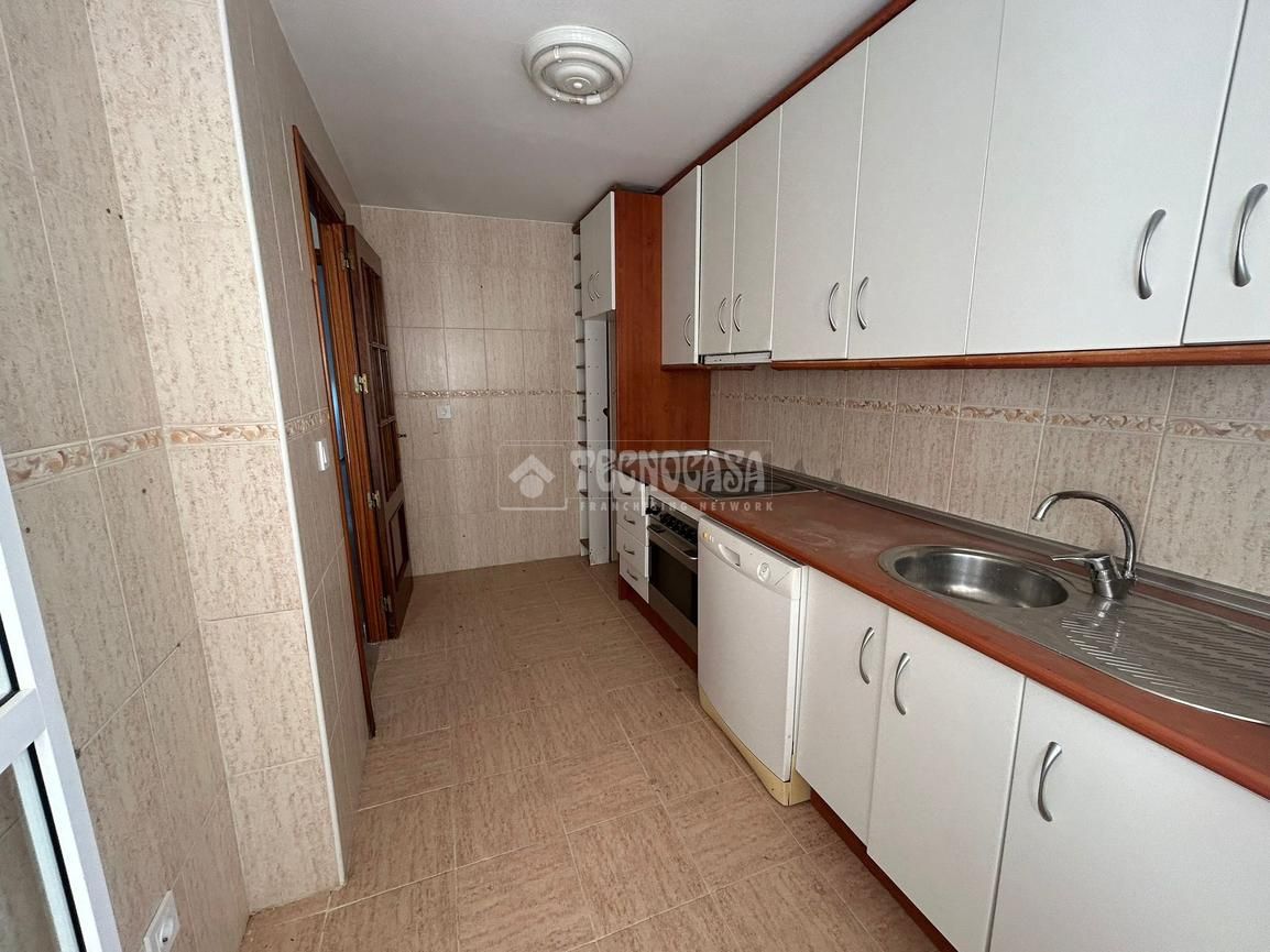 Cuina de Pis en venda en Lucena amb Calefacció