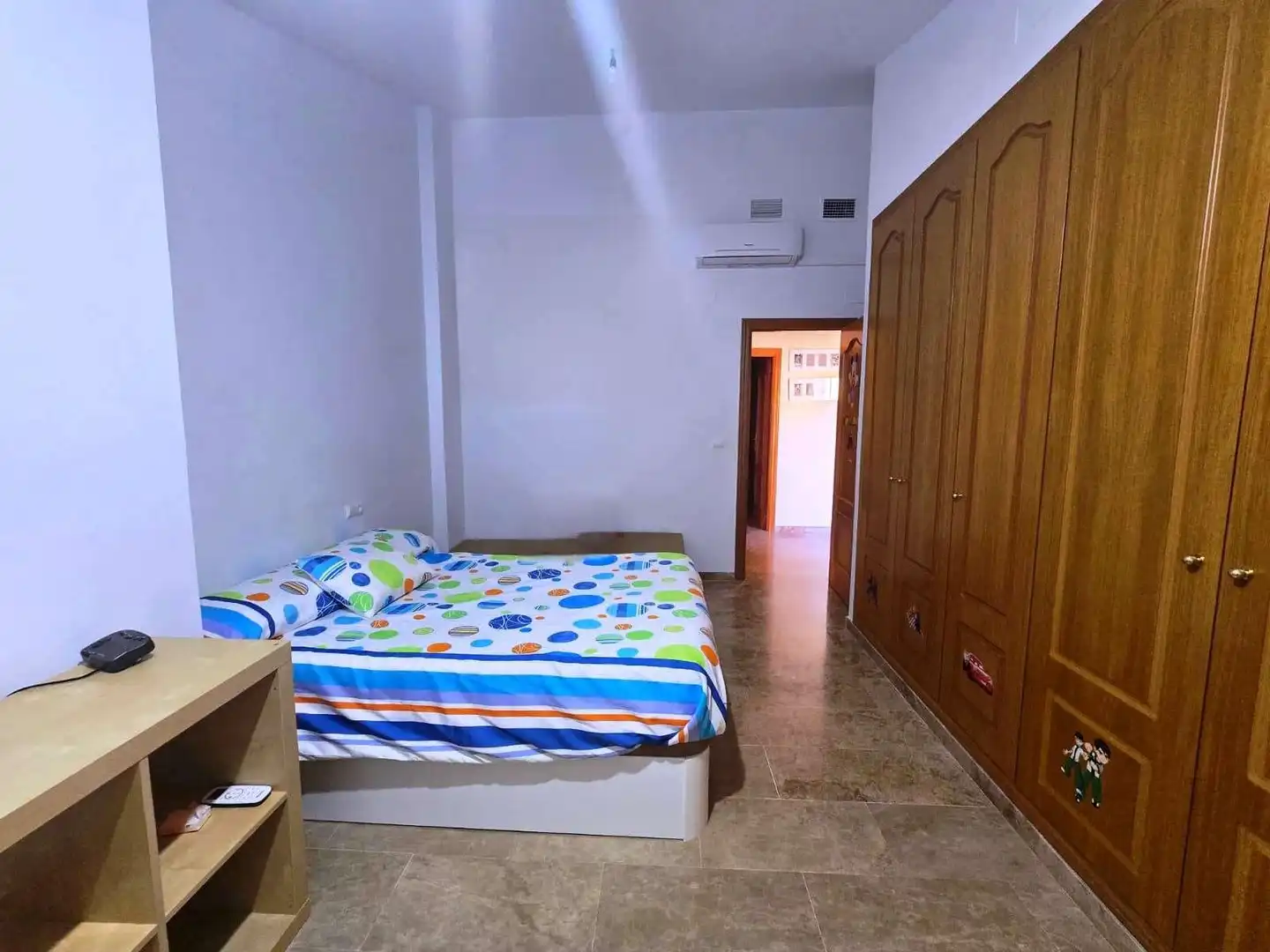 Dormitori de Casa adosada en venda en Bormujos amb Aire condicionat, Terrassa i Piscina comunitària