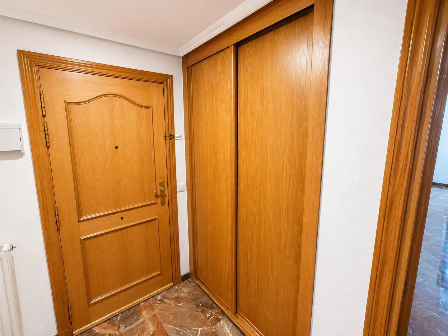 Flat for sale in Zaragoza  with Air Conditioner, Heating and Balcony