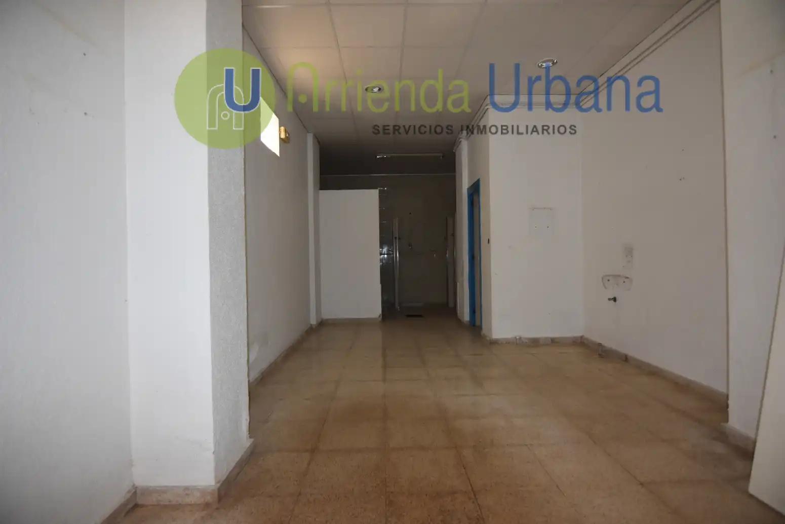 Commercial properties for sale in CL JARDINES, Centro