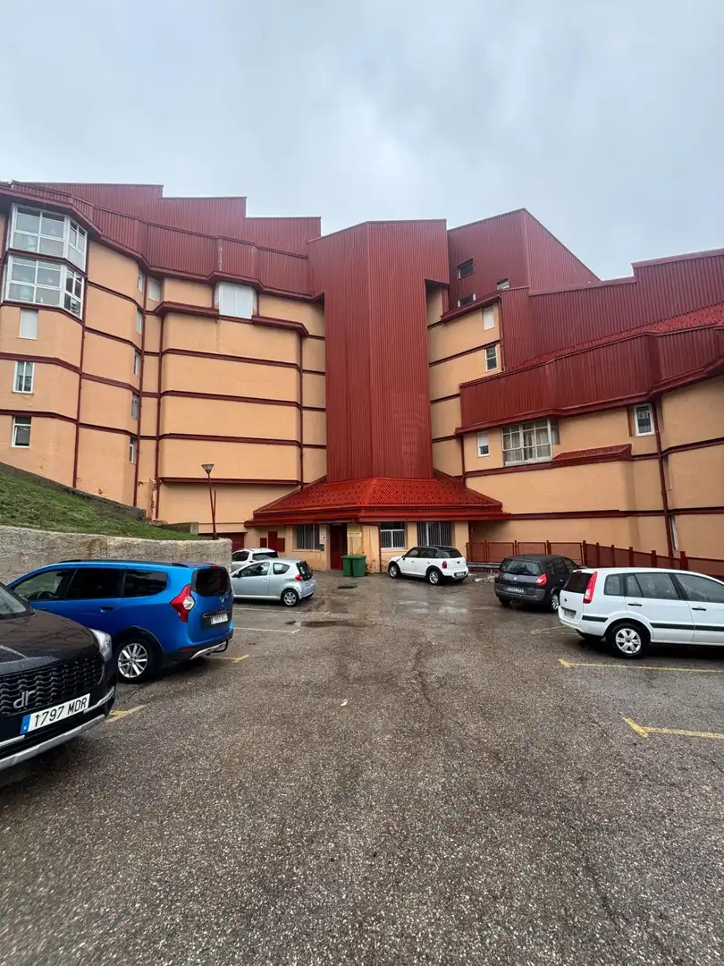 Vista exterior de Dúplex en venda en Sierra Nevada amb Calefacció i Moblat