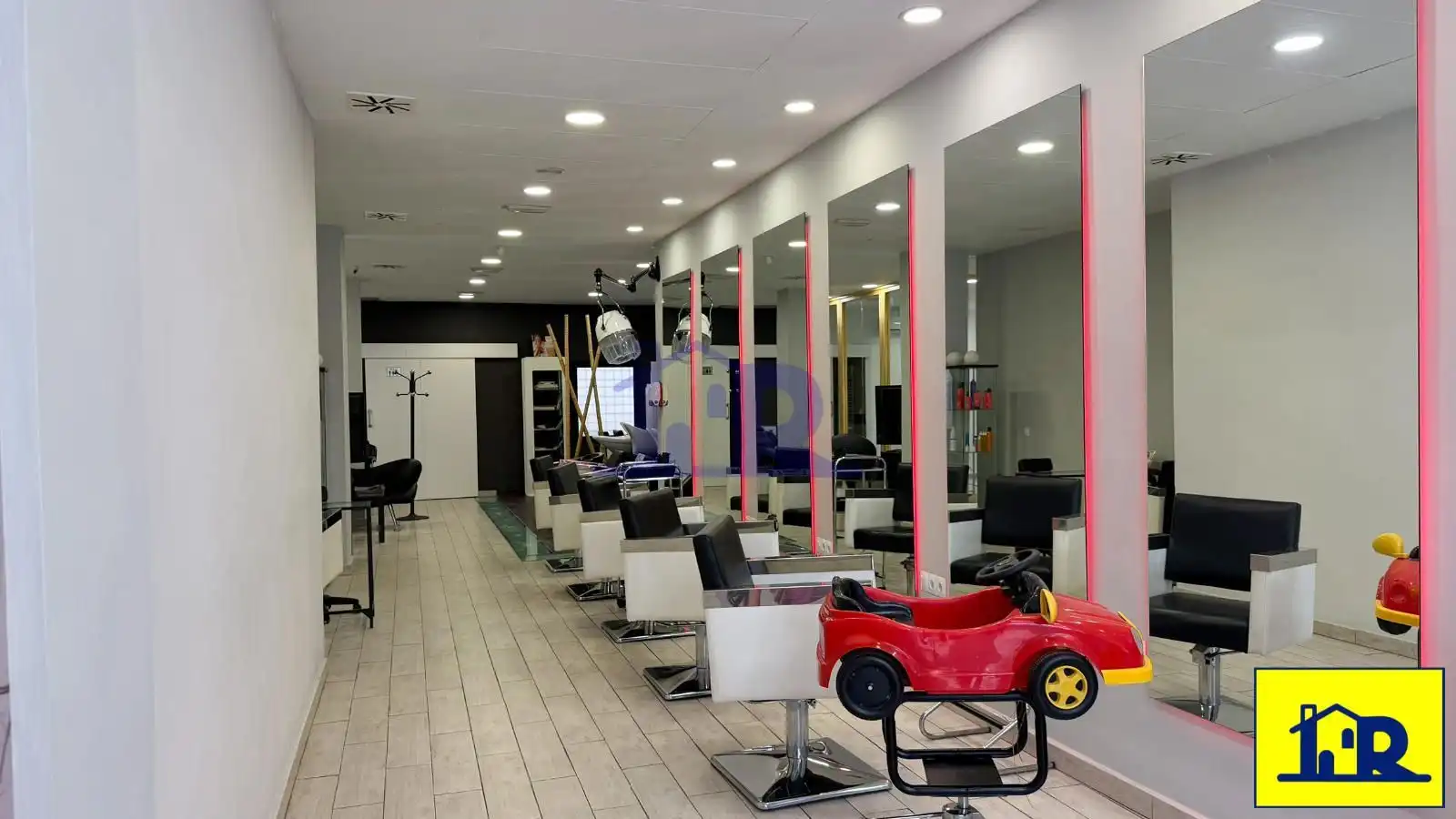 Local comercial en alquiler en REYES CATOLICOS, imagen 6
