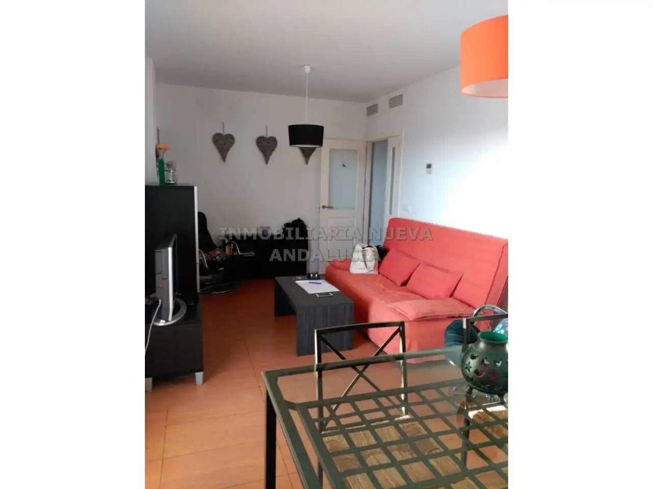 Sala d'estar de Pis de lloguer en Almería amb Terrassa, Moblat i Piscina comunitària