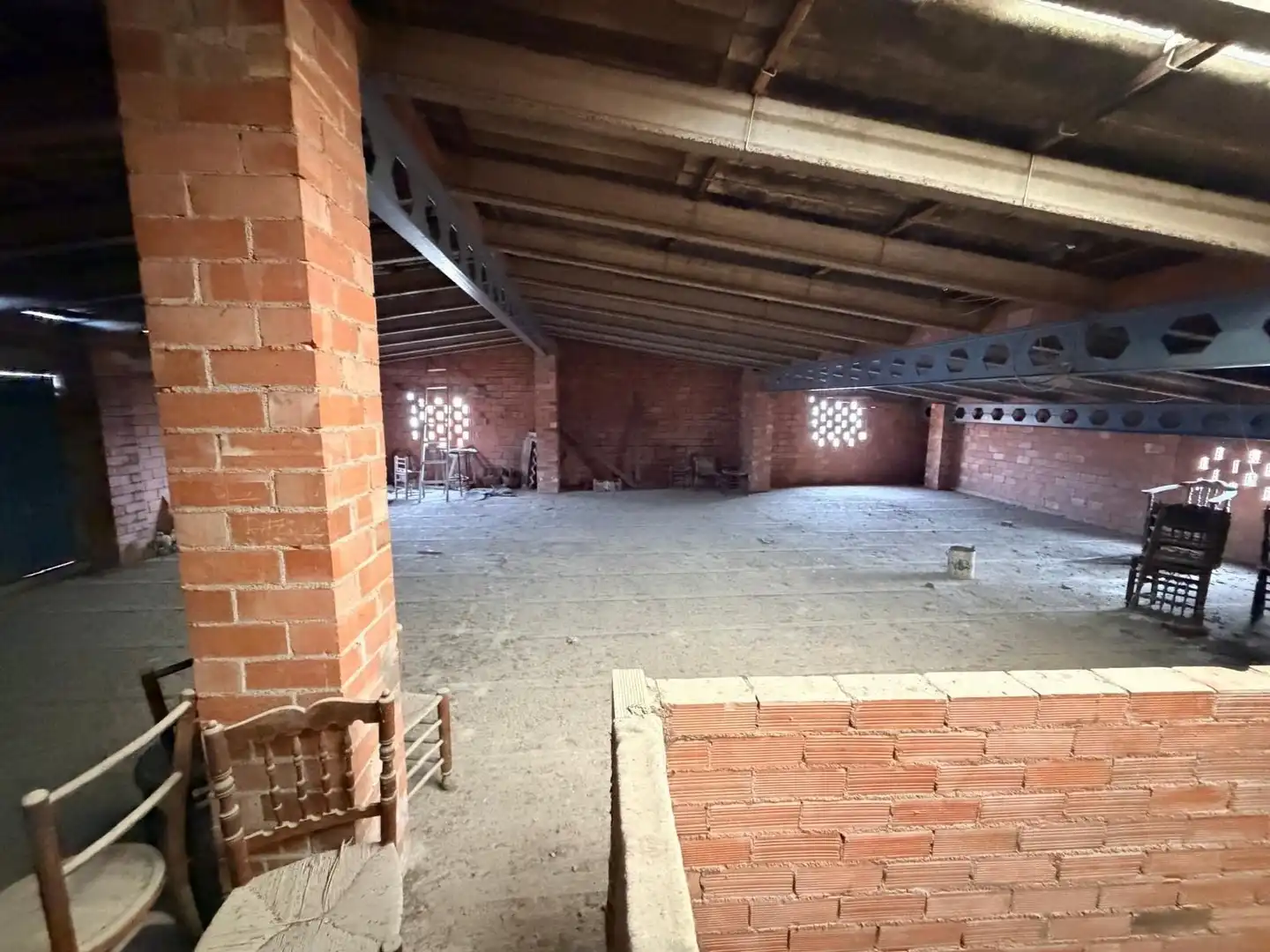 Edifici en venda en La Pobla del Duc
