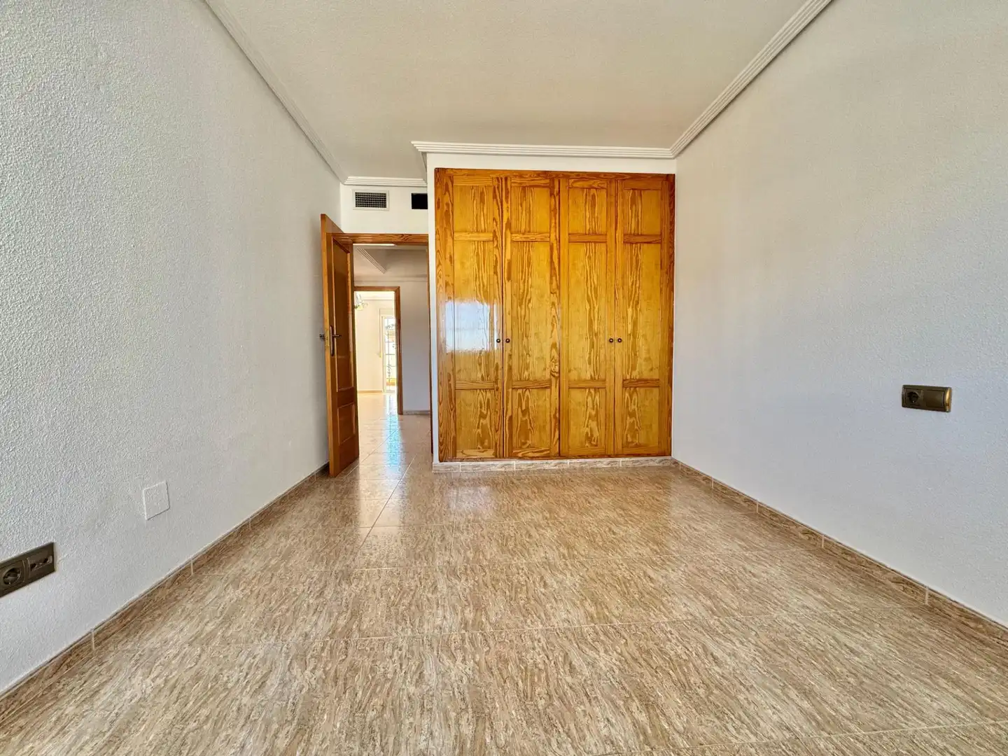 Dormitori de Casa o xalet en venda en Ceutí amb Terrassa i Traster