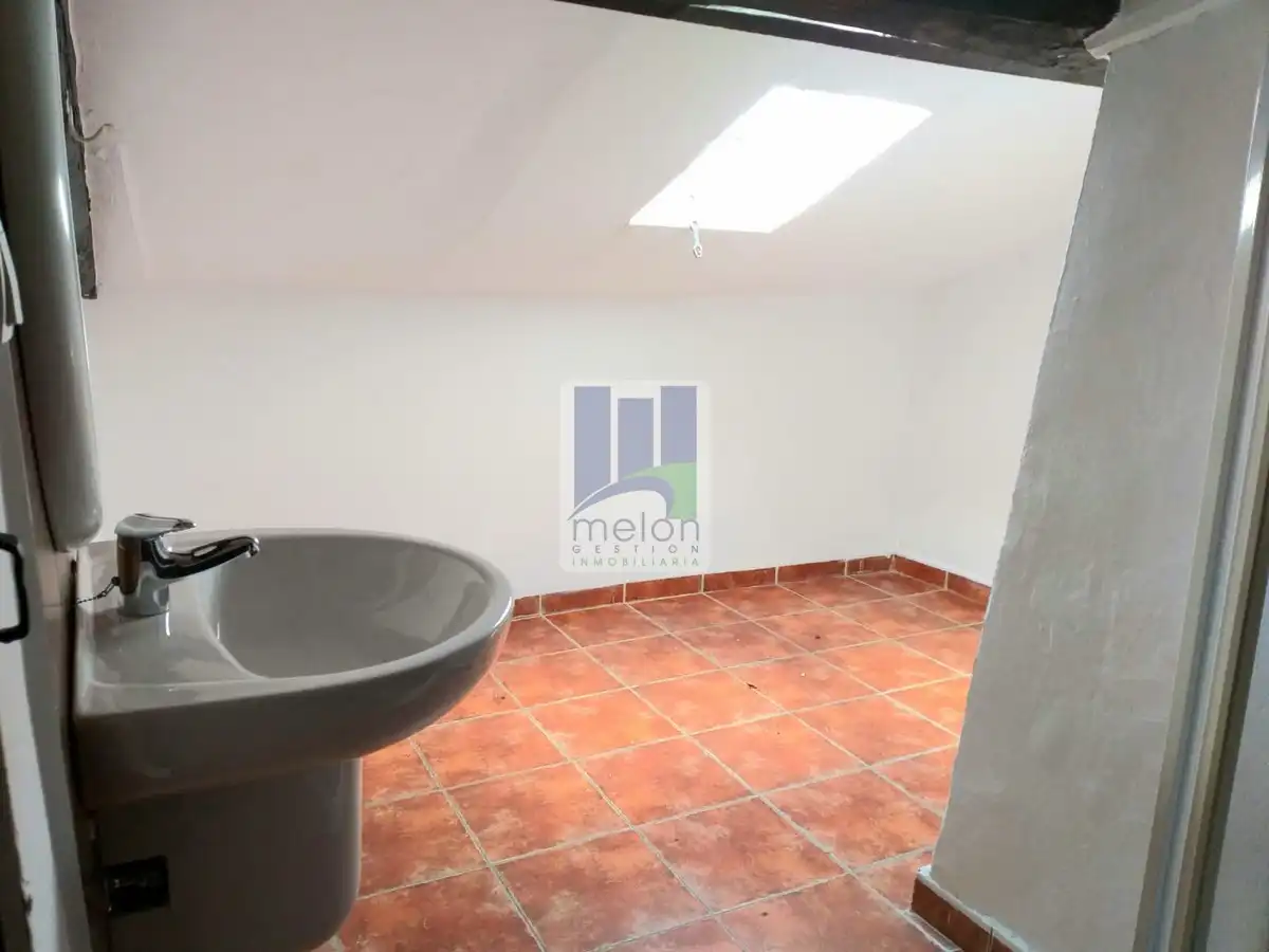 Bathroom of Houses for sale in Arlanzón  with Storage room