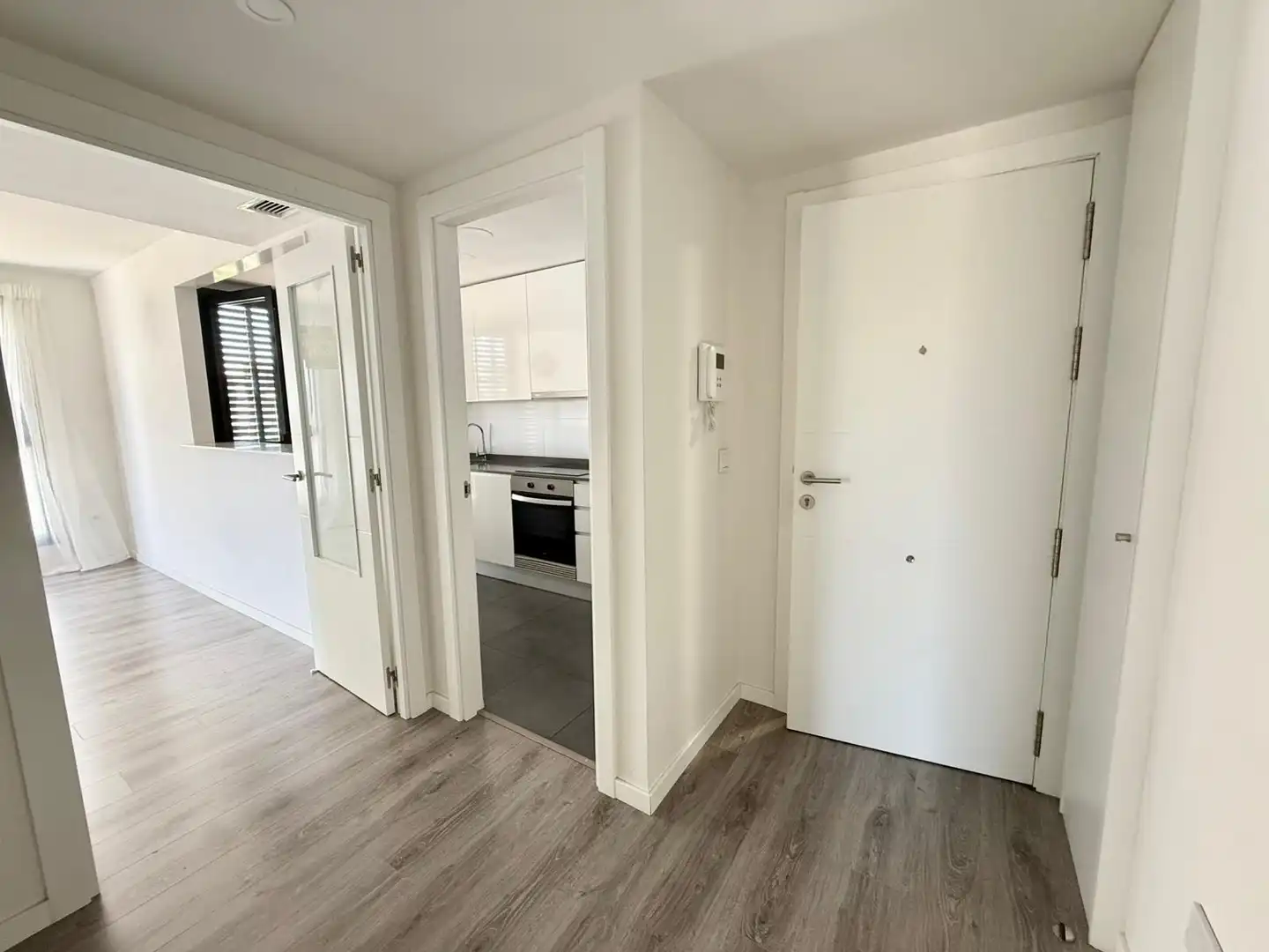 Flat with terrace to rent in JOSE ROCA COLL, imagen 5