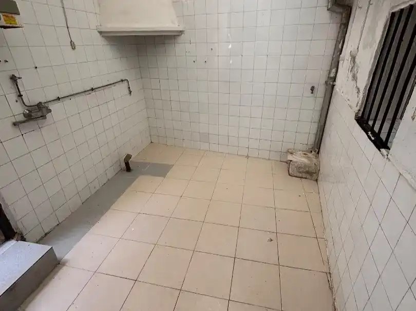 Bany de Pis en venda en Cazalla de la Sierra