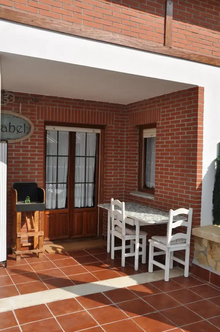 Terraza de Casa o chalet en venta en Castro-Urdiales con Calefacción, Jardín privado y Terraza
